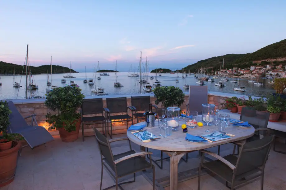 Villa Vis