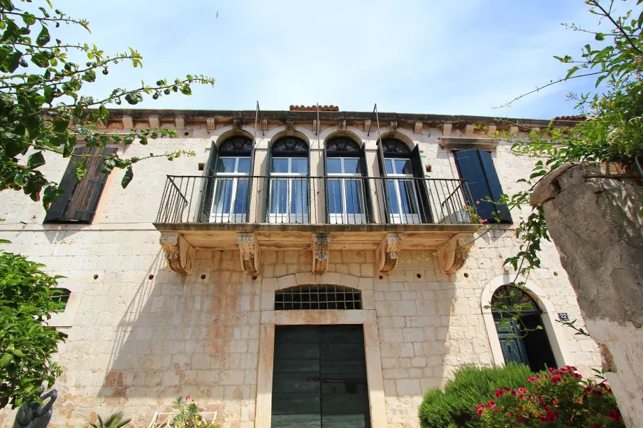 Palazzo Kut