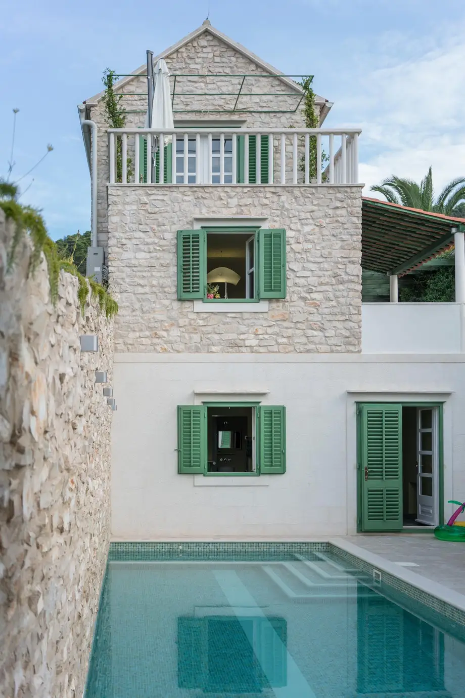Luxury Pool Villa