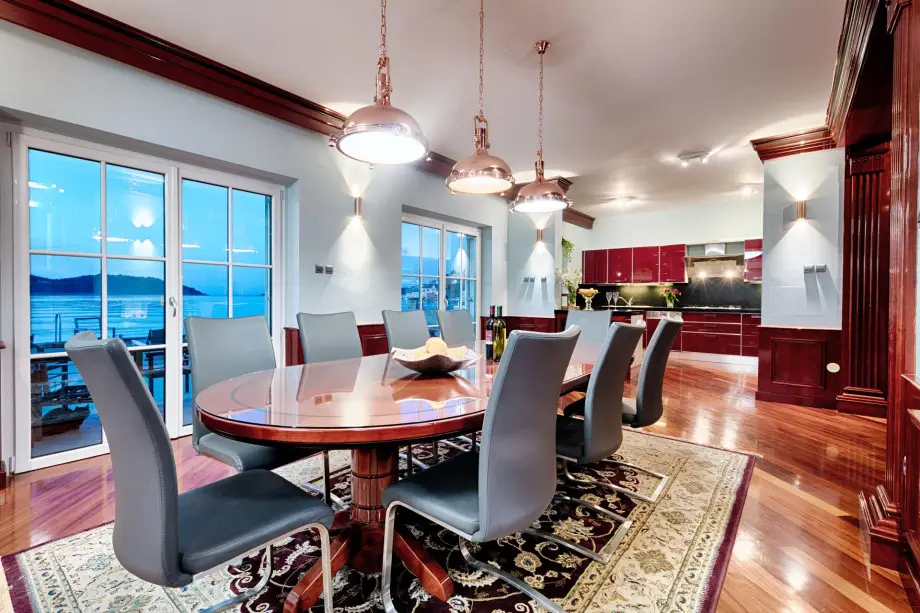 Four Bedroom Seafront Apartment