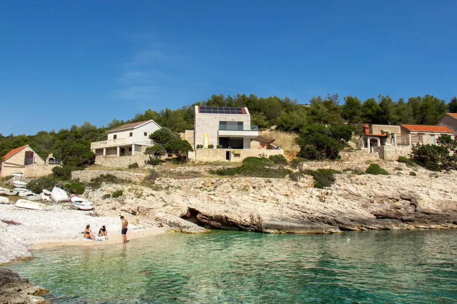 Beachfront Villa Trovna