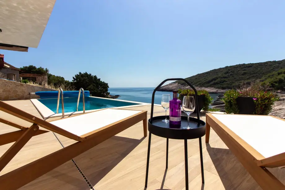 Beachfront Villa Trovna