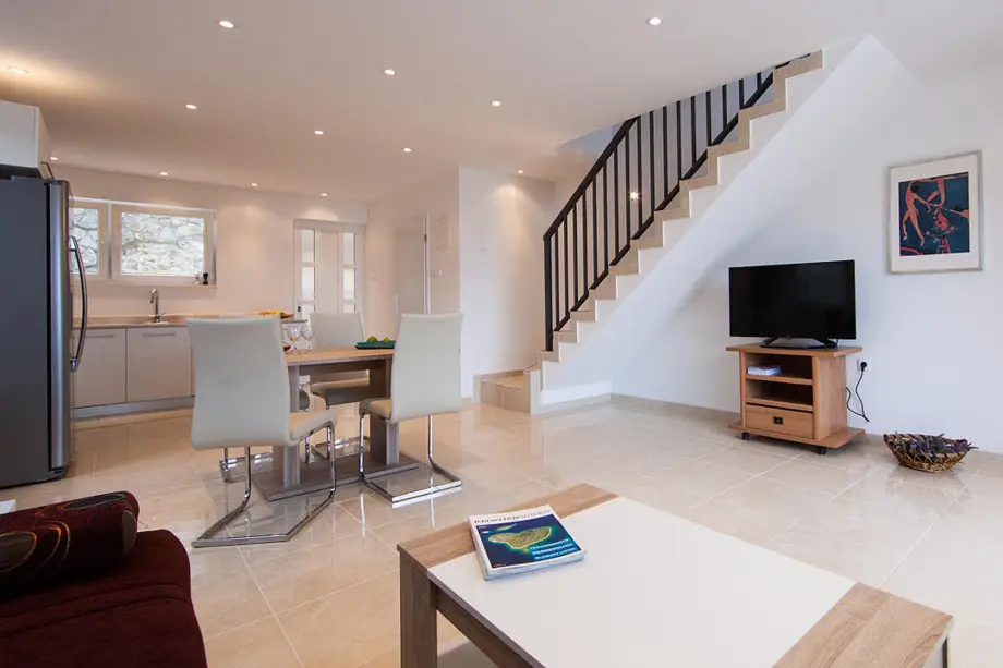 Town House 3