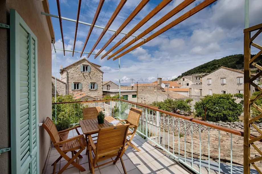 One Bedroom Apartment in Kut