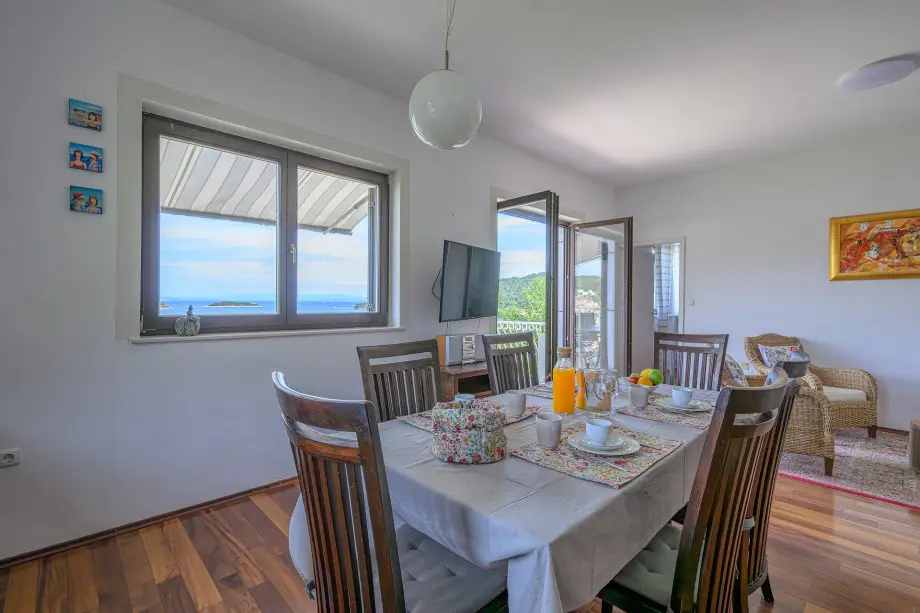 Harbour Sea View Apartment